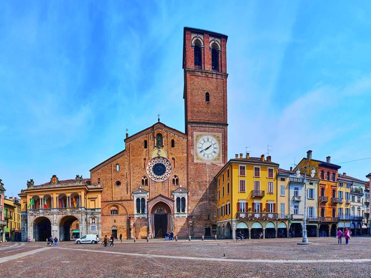 Aiutiamo le attività di Lodi a raggiungere
più clienti locali. coverage area