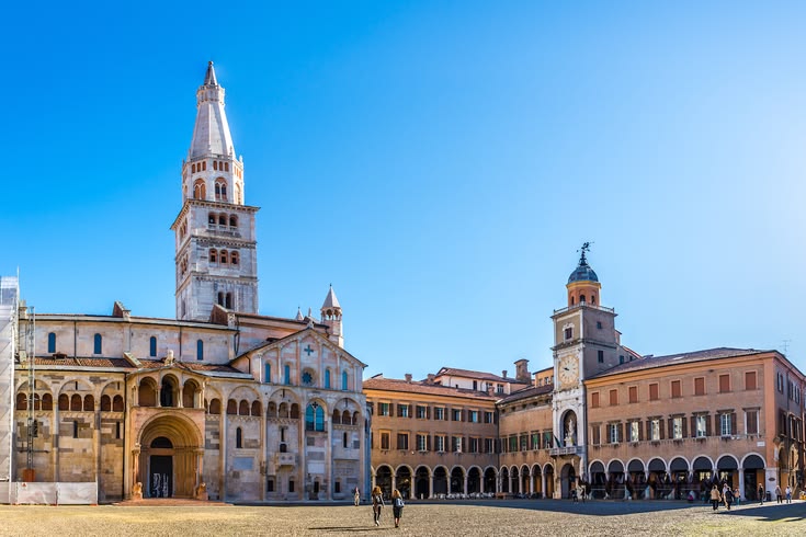 Aiutiamo le attività di Modena a raggiungere
più clienti locali. coverage area